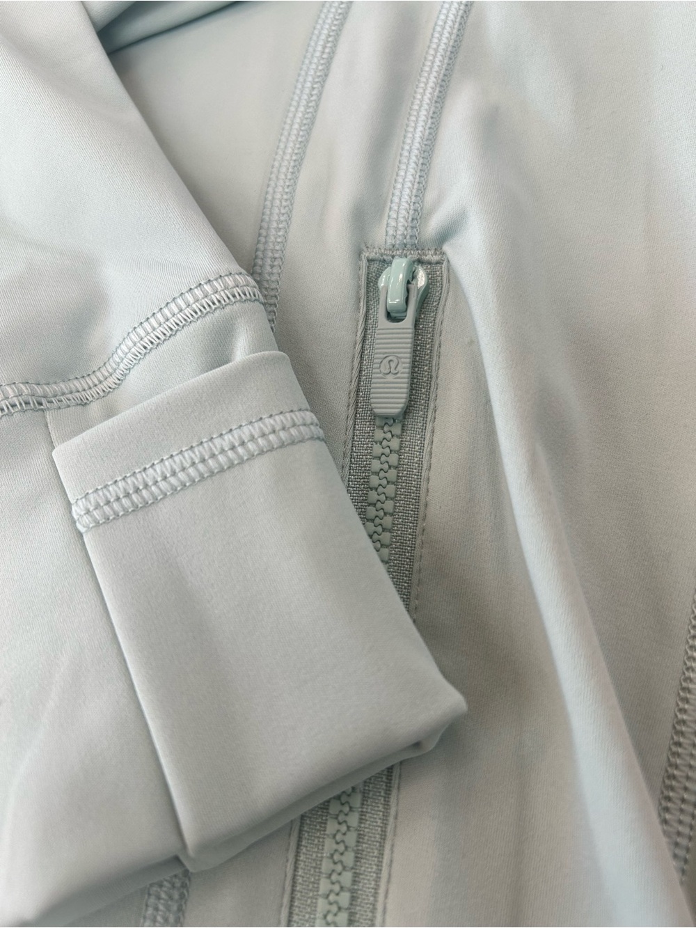 lululemon athletica Women's Light Sage Green Full-Zip Athletic Jacket - Picture 3 of 5